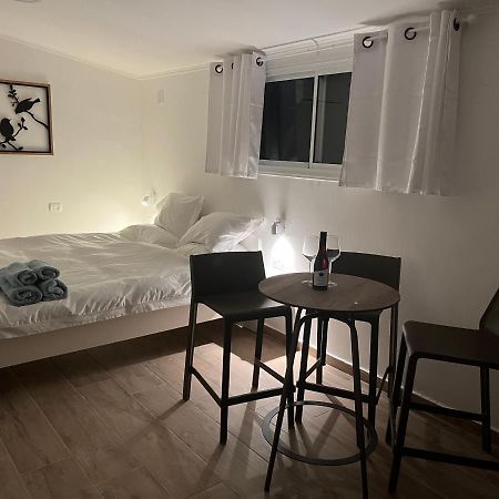 פופה אירוח צפוני - Pupa - North Hospitality Apartment Хагошрим Екстериор снимка