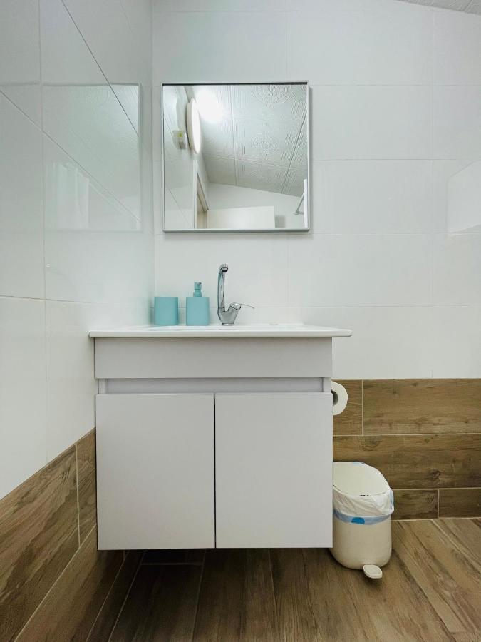 פופה אירוח צפוני - Pupa - North Hospitality Apartment Хагошрим Екстериор снимка
